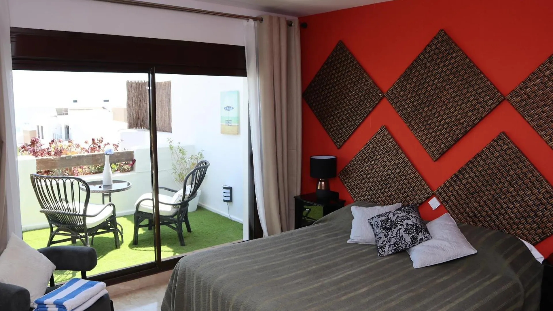 Marina16 Alcaidesa Playa Villa San Roque  Holiday home San Roque (Andalucia)