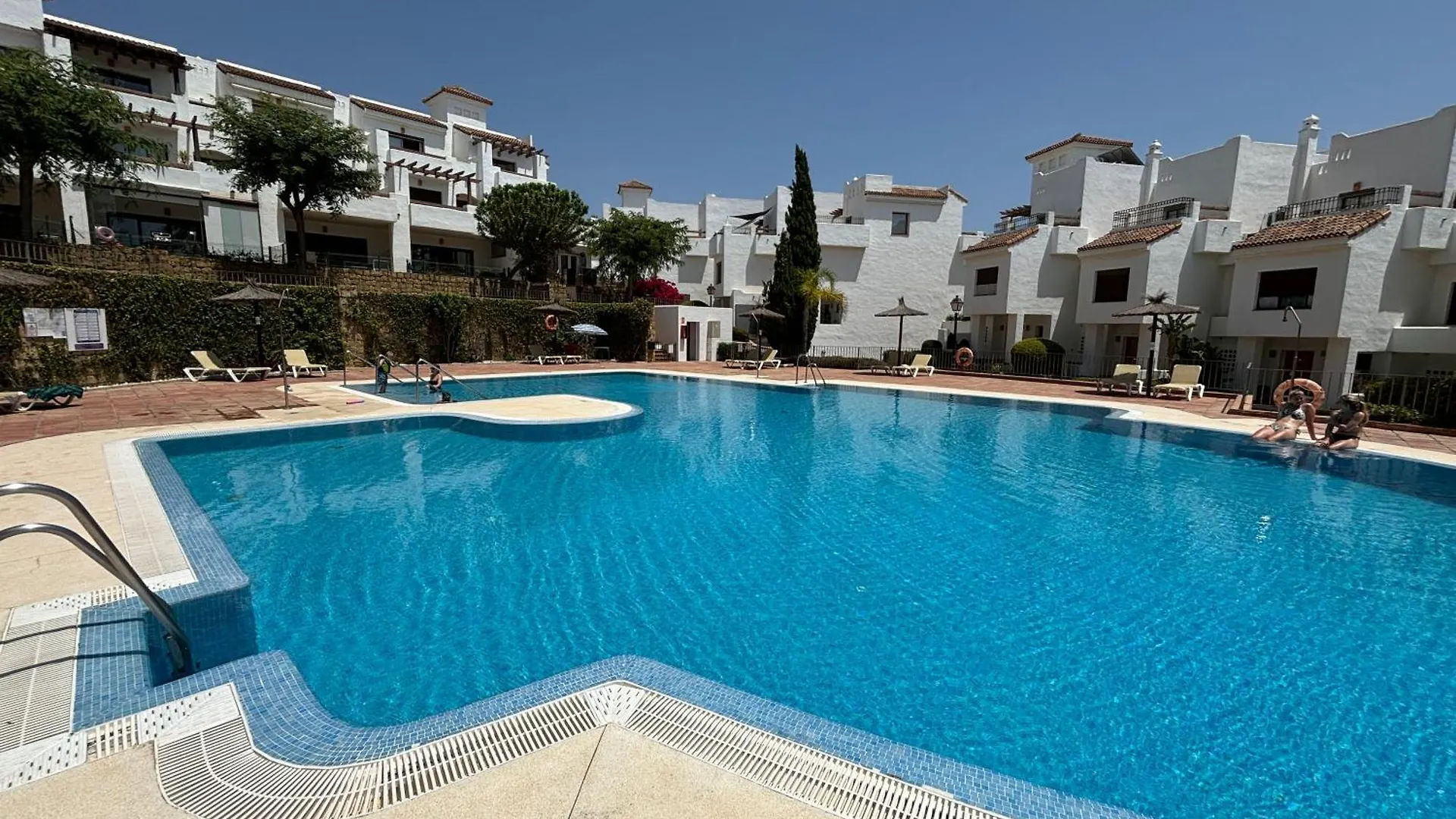 Marina16 Alcaidesa Playa Villa San Roque  Holiday home
